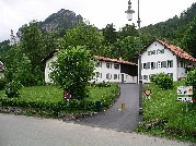 Výsuvný sloup DAKOTA ve Schwangau – Bavorské Alpy v létě